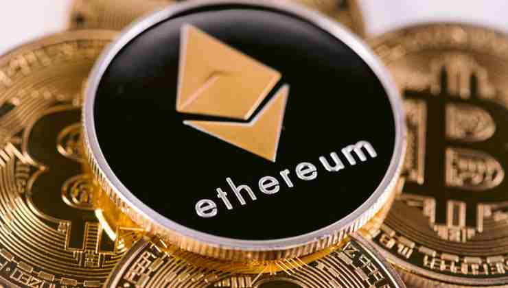 Previsioni Ethereum 2024: supererà Bitcoin?