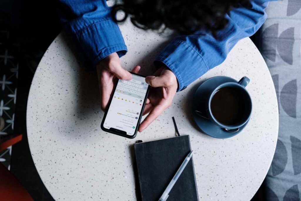 Trucco Whatsapp: come capire se un messaggio è stato letto senza spunte