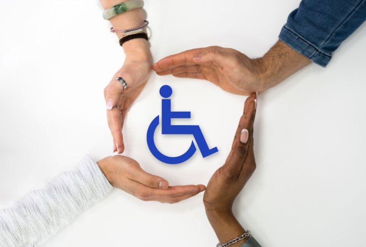 Mani che proteggono simbolo della disabilità
