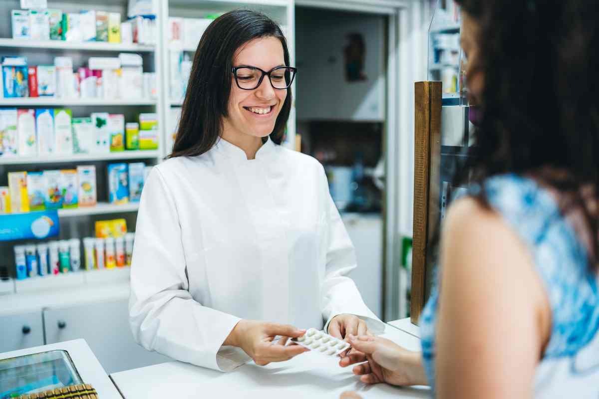 Farmacista e cliente