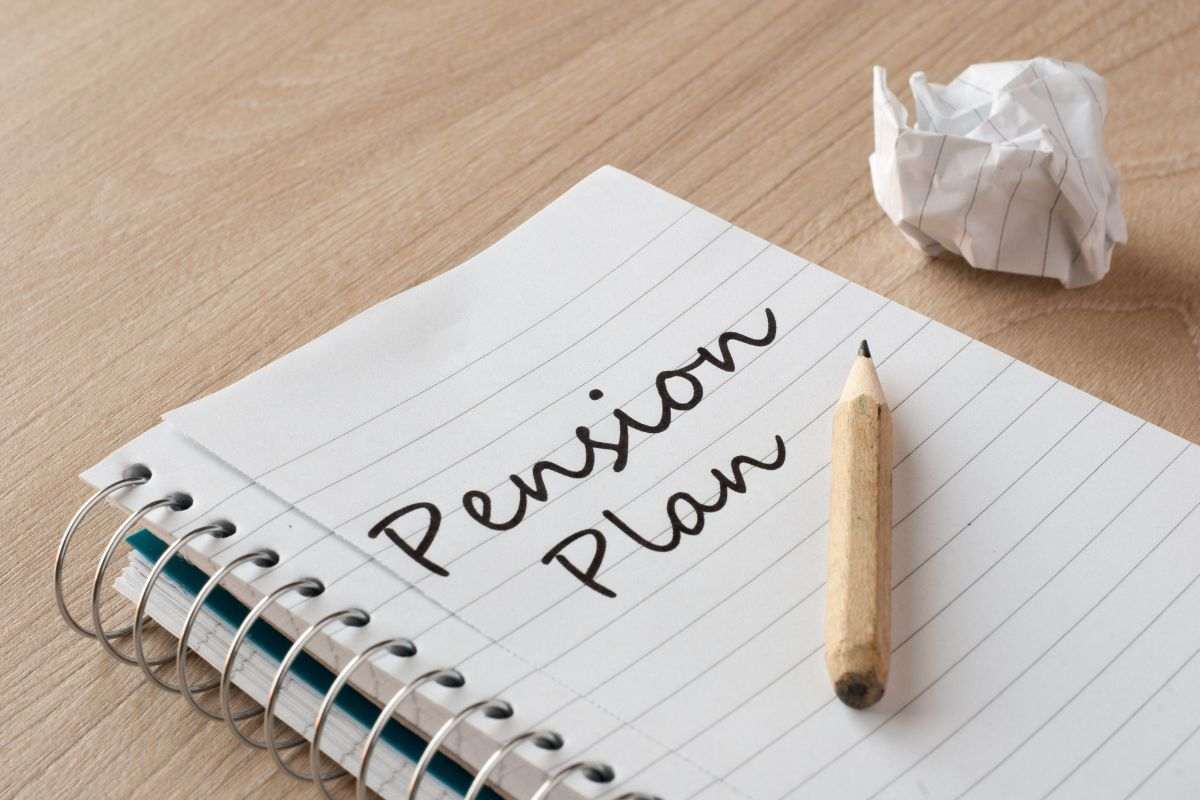 Quaderno con piano della pensione
