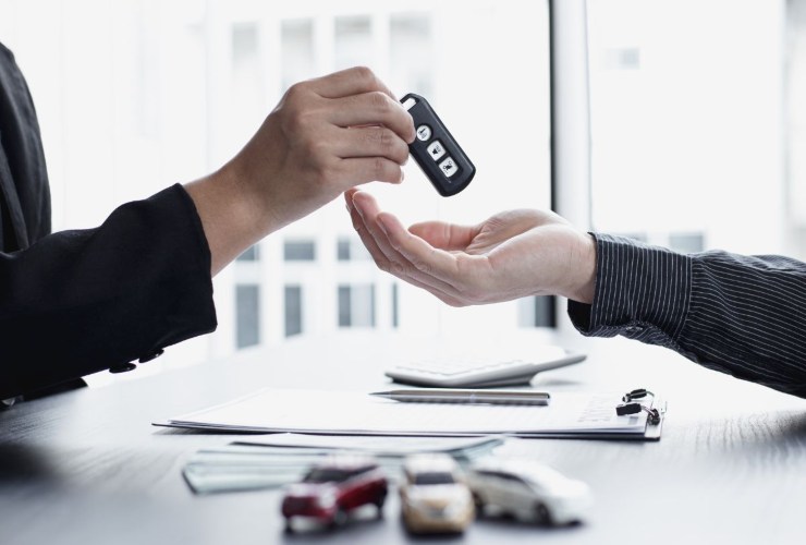 Scambio chiavi auto