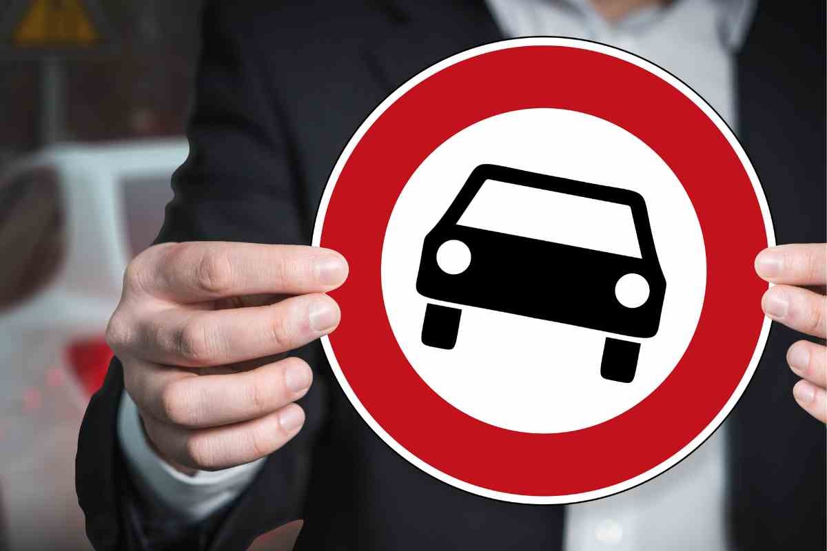 Divieto e auto