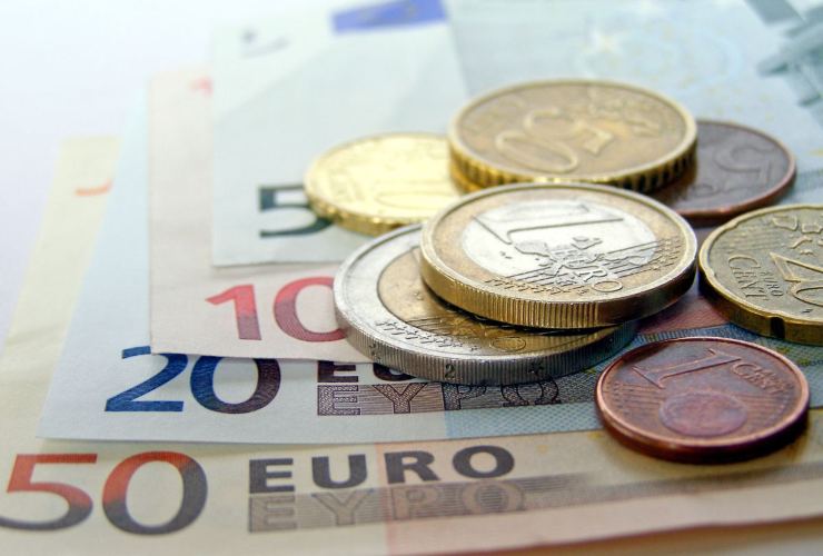 Banconote e monete
