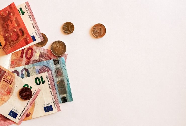 Banconote e monete