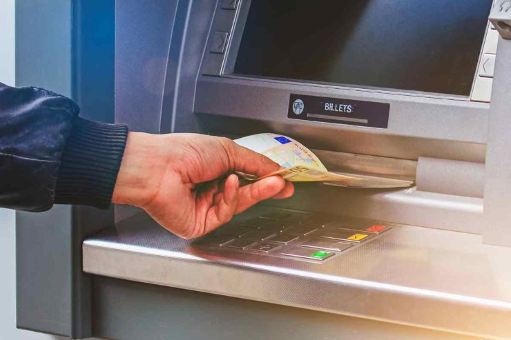 Prelievo al Bancomat