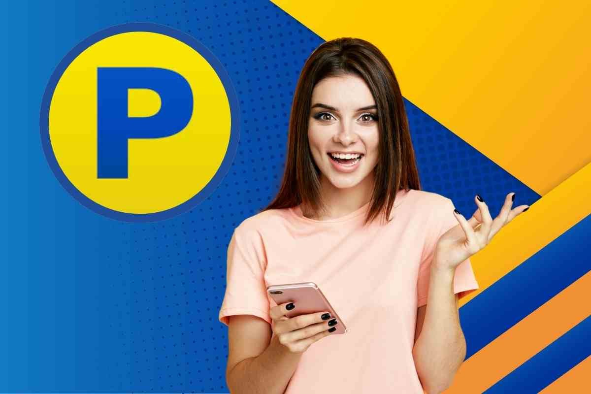 Poste Italiane e donna contenta