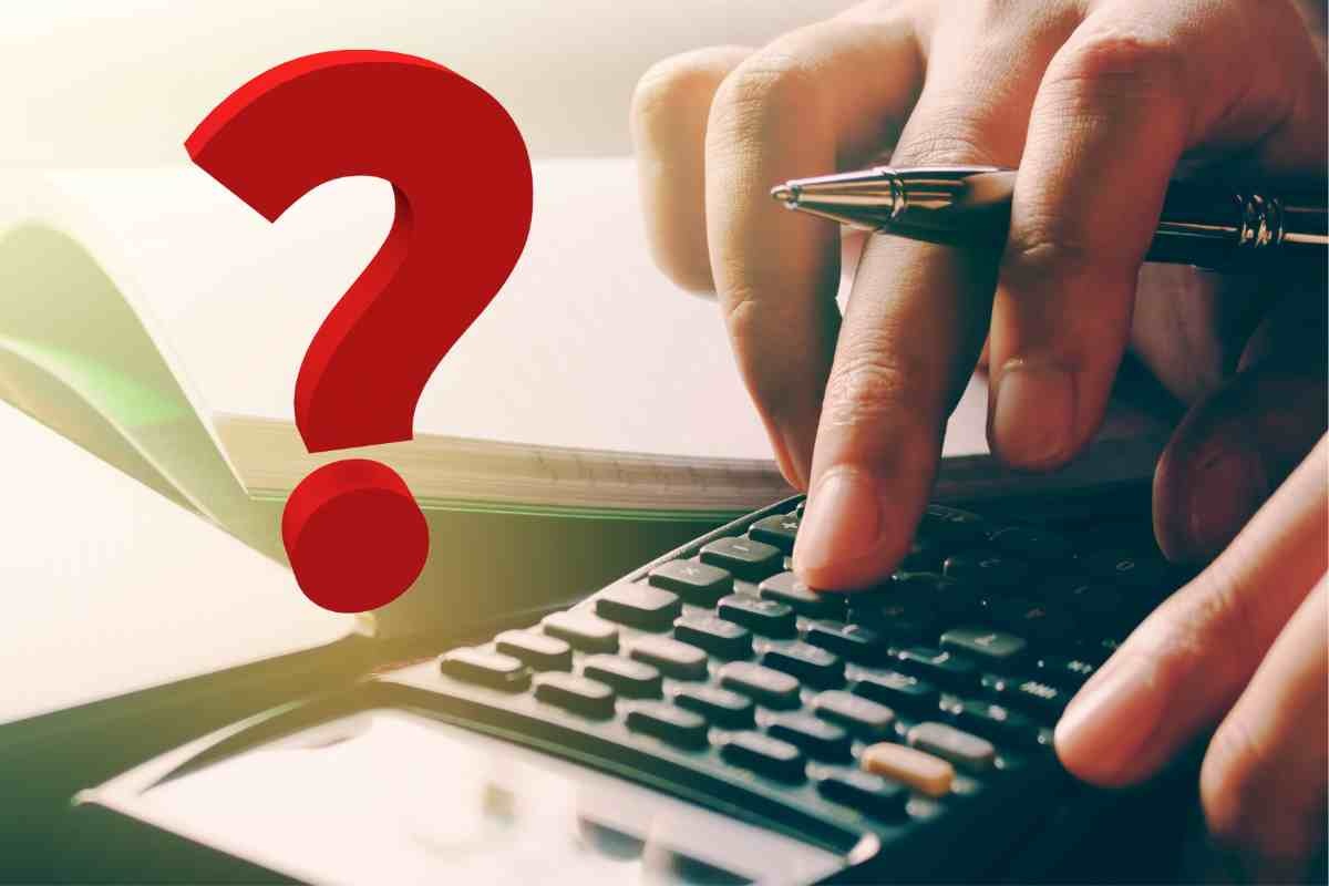 Calcolatrice e punto interrogativo