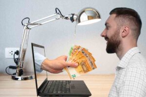 Computer e soldi