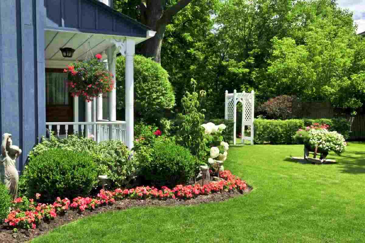 Casa con giardino
