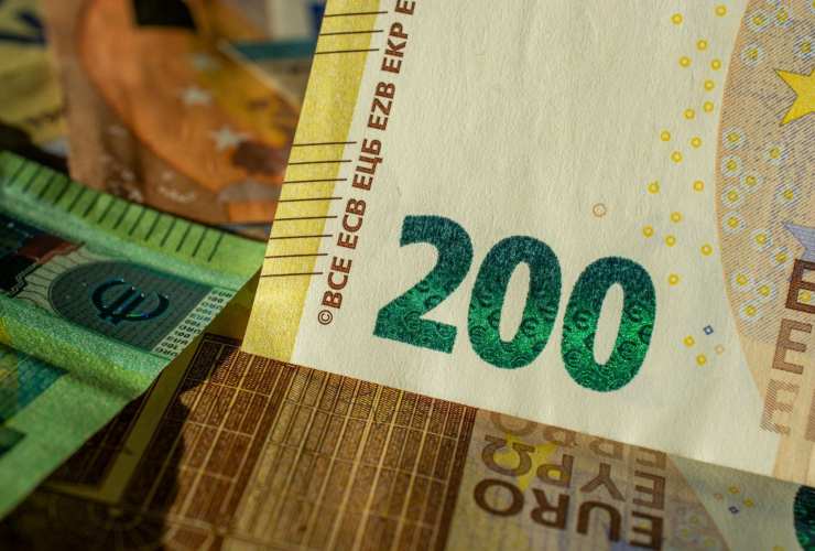 200 euro banconota